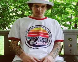 Conner is a  tattoo lover and has engraved various tattoos on both of his hands.